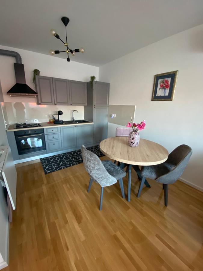 Apartman Pepper Osijek Eksteriør billede